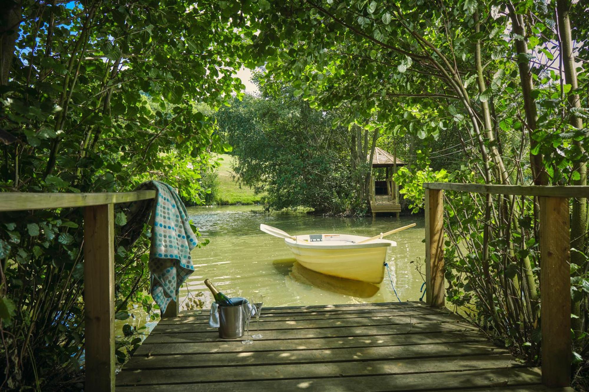 The Fish Hotel Broadway  Ngoại thất bức ảnh